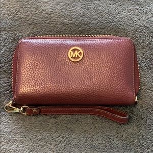 Michael Kors Wristlet Wallet